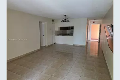 1990 W 56th St #1319, Hialeah, FL 33012 - Photo 3