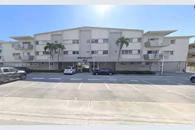 462 Golden Isles Dr #306, Hallandale Beach, FL 33009 - Photo 1