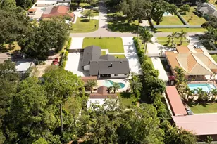 8306 Flowerfield Dr, Tampa, FL 33615 - Photo 103