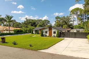 8306 Flowerfield Dr, Tampa, FL 33615 - Photo 95