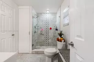 8306 Flowerfield Dr, Tampa, FL 33615 - Photo 93