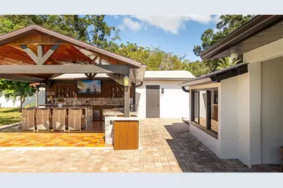 8306 Flowerfield Dr, Tampa, FL 33615 - Photo 51