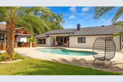 8306 Flowerfield Dr, Tampa, FL 33615 - Photo 53