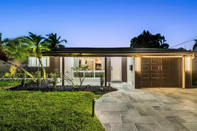 381 SE 6th Ter, Pompano Beach, FL 33060 - Photo 1