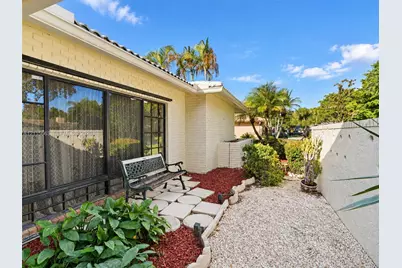 9788 NW 18th St, Coral Springs, FL 33071 - Photo 5