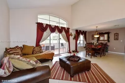 19409 NW 24th Pl, Pembroke Pines, FL 33029 - Photo 11