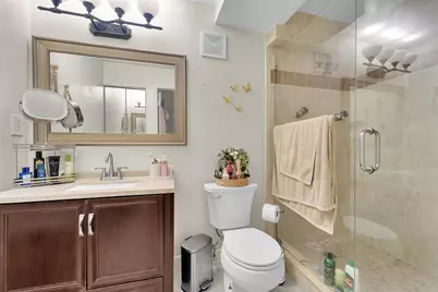 261 Wimbledon Lake Drive, Plantation, FL 33324 - Photo 15