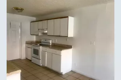1038 NW 8th Avenue, Fort Lauderdale, FL 33311 - Photo 5