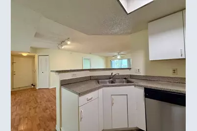 5065 Wiles Road #204, Coconut Creek, FL 33073 - Photo 7