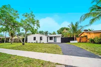 7708 SW 9th Street, North Lauderdale, FL 33068 - Photo 35