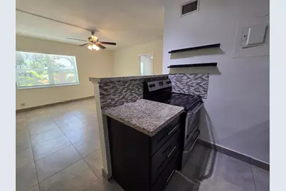 720 NE 2nd Street #2, Fort Lauderdale, FL 33301 - Photo 5