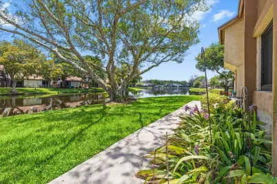 28 Wimbledon Lake Drive #222, Plantation, FL 33324 - Photo 1
