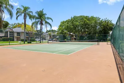 28 Wimbledon Lake Drive #222, Plantation, FL 33324 - Photo 29