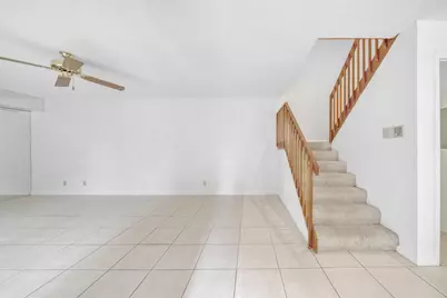 713 NW 99th Circle, Plantation, FL 33324 - Photo 5