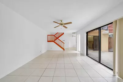 713 NW 99th Circle, Plantation, FL 33324 - Photo 7