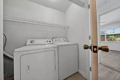 117 NE 8th Street, Pompano Beach, FL 33060 - Photo 17