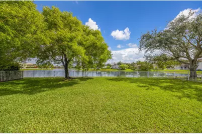 16773 NW 16th Street, Pembroke Pines, FL 33028 - Photo 23