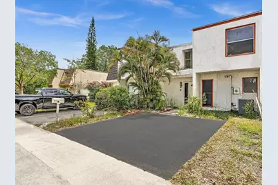 264 Sunshine Drive, Coconut Creek, FL 33066 - Photo 25
