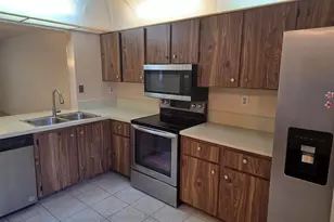 170 SE 7th Street SE, Deerfield Beach, FL 33441 - Photo 1