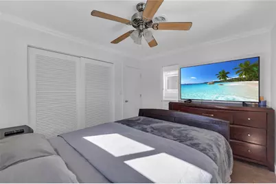 2021 NW 32nd Court, Oakland Park, FL 33309 - Photo 17