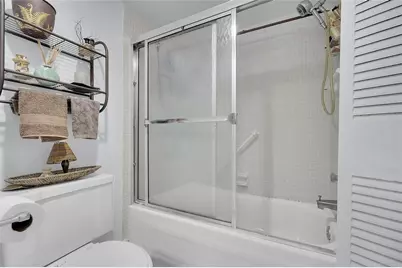 9360 Lime Bay Boulevard #207, Tamarac, FL 33321 - Photo 17