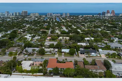 2725 Middle River Drive #11, Fort Lauderdale, FL 33306 - Photo 1