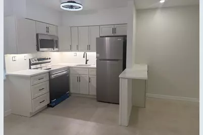 2725 Middle River Drive #11, Fort Lauderdale, FL 33306 - Photo 5
