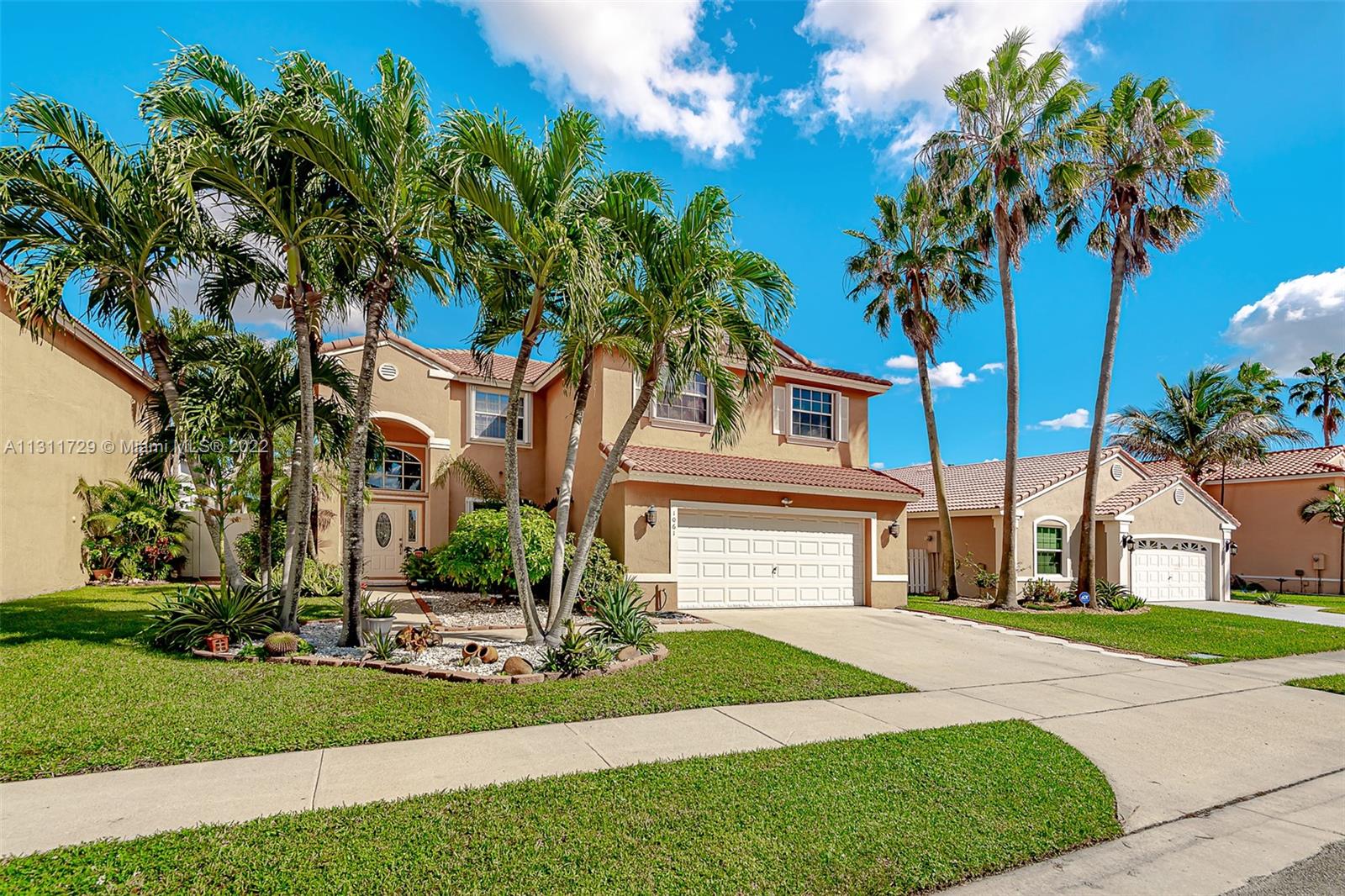 1061 188th Ave NW, Pembroke Pines, FL 33029 MLS A11311729 Coldwell