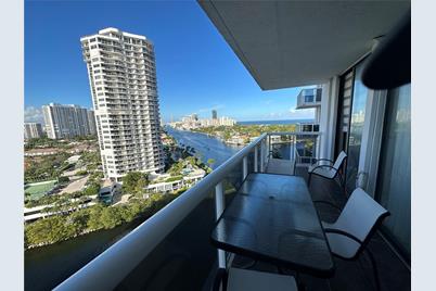 20515 E Country Club Dr #1642, Aventura, FL 33180 - Photo 1