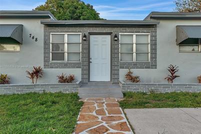 748 NW 3rd Ct, Hallandale Beach, FL 33009 - Photo 1