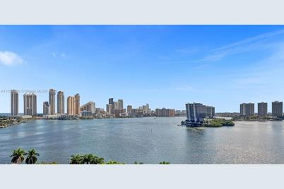 3530 SE Mystic Pointe Dr #1410, Aventura, FL 33180 - Photo 1