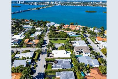 1311  100th St, Bay Harbor Islands, FL 33154 - Photo 1