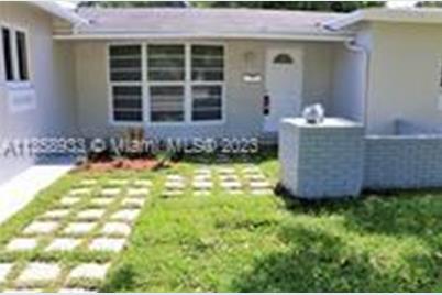 2410 NW 42nd Ave - Photo 1