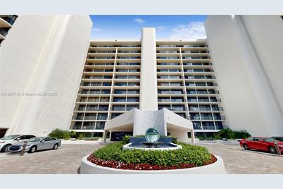 2727 S Ocean Blvd #305, Highland Beach, FL 33487 - Photo 1