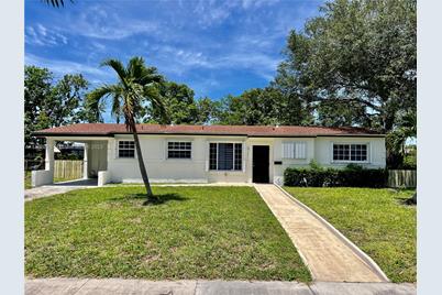 1861 NW 184th St, Miami Gardens, FL 33056 - Photo 1