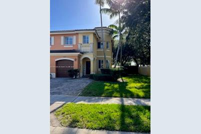 1700 SW 91st Ave, Miramar, FL 33025 - Photo 1