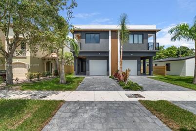 1123 NE 12th Ave, Fort Lauderdale, FL 33304 - Photo 1