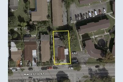 1855 NW 27th St - Photo 1