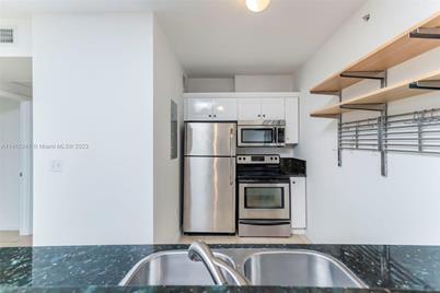 425 NE 30th St #203, Miami, FL 33137 - Photo 1