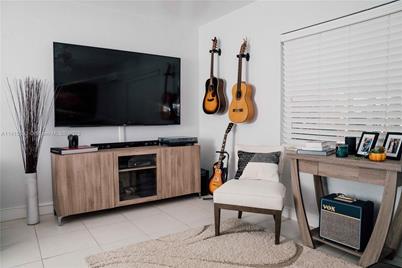 7901 SW 64th Ave #6, South Miami, FL 33143 - Photo 1