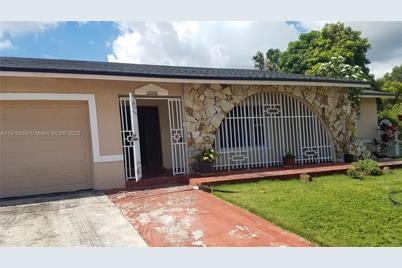 10850 SW 166th Ter, Miami, FL 33157 - Photo 1