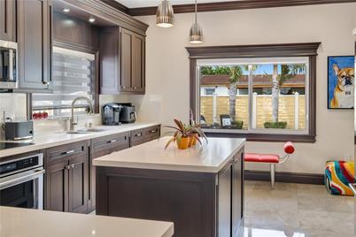 7586 S Waterway Dr, Miami, FL 33155 - Photo 1