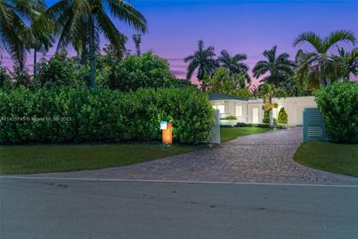 11540 W Biscayne Canal Rd - Photo 1