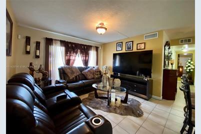 7075 NW 179th St #101, Hialeah, FL 33015 - Photo 1