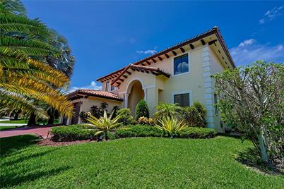 18986 SW 76th Ave, Cutler Bay, FL 33157 - Photo 1