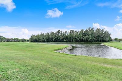 800 SW 125th Way #102O, Pembroke Pines, FL 33027 - Photo 1