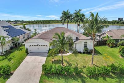 2372 SW Santana Ave, Port Saint Lucie, FL 34953 - Photo 1