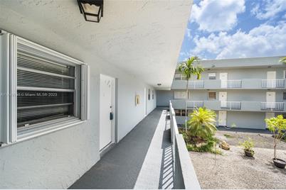 1725 W 60th St #F220, Hialeah, FL 33012 - Photo 1