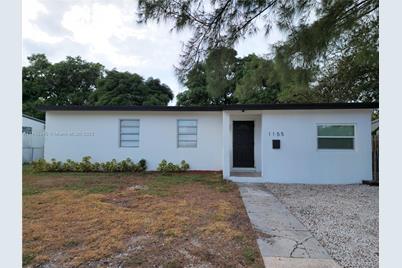 1155 NW 9th Ave - Photo 1