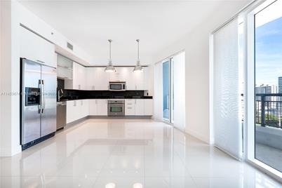 60 SW 13th St #1224, Miami, FL 33130 - Photo 1